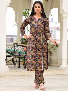 Salwar Kameez en coton à imprimé floral noir pour femmes, coupe régulière, idéal pour les fêtes d'été, fournisseur en gros - Product Image 3