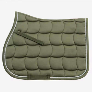 Precio de fábrica, almohadilla de silla de montar personalizada con acolchado ondulado, venta al por mayor, tela exterior de algodón para doma, espuma, satén, poliéster, manta para caballo - Product Image 1