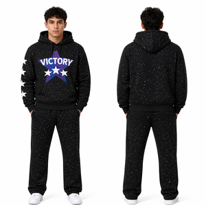 Ensemble de survêtement pour homme imprimé par sublimation – Hoodie et pantalon de jogging personnalisés avec motif étoile – Streetwear et sportswear noir – Vente en gros OEM - Product Image 1