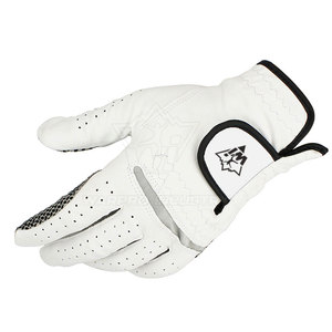Soft Comfortable Fit Sports Equipment Golf Gloves With Anti Slip <b>Grip</b> For Improved <b>Control</b> And Stability - Product Image 2