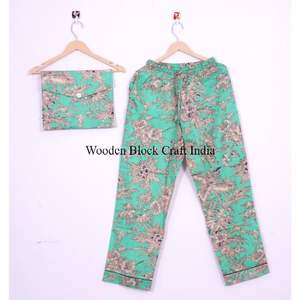 Conjunto de Pijama de Lujo 100% Algodón Orgánico para Mujer, Estampado Floral, Ropa de Dormir Suave y Transpirable para Todas las Temporadas, Regalos para Damas de Honor - Product Image 2