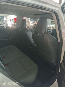 <span class=keywords><strong>Toyota</strong></span> <span class=keywords><strong>RAV4</strong></span> 2.5L Hybrid Premium 2026, SUV Ibrido Nuovo di Zecca, Prezzo di Listino 149.800 CNY, Guida a Sinistra per Esportazione - Product Image 4