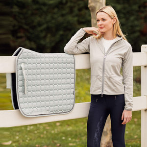 Tapis de selle respirant matelassé avec doublure anti-humidité et rembourrage absorbant les chocs pour l'équitation de dressage - Product Image 4