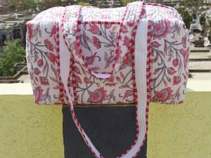 Bolsa de Viaje Acolchada para Bebé, con Estampado Floral Grande y Logotipo Personalizado, de Doble Gasa de Algodón, Venta al Por Mayor 2026 - Product Image 2