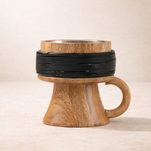 Brûleur d'encens en bois naturel avec support de style calice, poignée latérale confortable et insert de bol intérieur métallique pour parfumer - Product Image 4