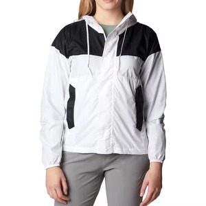 2026 Custom Logo Softshell Windbreaker Jacket for Women High Quality Outdoor Fabric Stand Collar Knitted Processing for Winter - Product Image 1