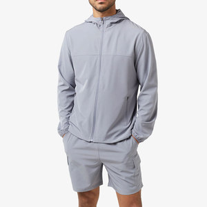 Conjunto de Chaqueta Cortavientos y Pantalones Cortos Deportivos para Hombre, Transpirable, de Secado Rápido, para Actividades al Aire Libre - Product Image 1