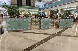 Luxury Mall Kiosk Display Custom Retail Booth Exhibition Stand Decorative Pop Up Store Interior Design Setup for Brand Promotion - Product Image 3