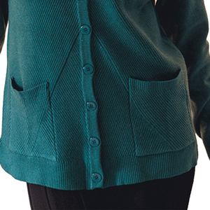 Cárdigan de punto personalizado para mujer con botones frontales, cuello en V oversize y bolsillos - Product Image 6