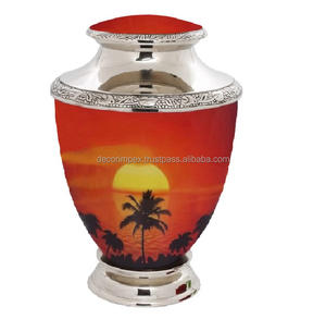 Decorative Metal Cremation Urn Customization <b>Memorial</b> Urn Durable with Polished Design at wholesale price - Product Image 2