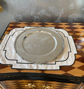 Luxury Round Shaped Silver Metal Charger <b>Plates</b> Stainless Steel <b>Decorative</b> Serving Tray Wedding Event Table Decoration <b>Plate</b> - Product Image 2
