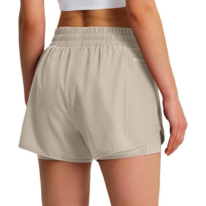 Shorts de sport confortables pour femmes 2 en 1 en polyester avec couche intérieure, taille haute, pour la gym, le yoga, la course à pied, l'entraînement athlétique - Product Image 2
