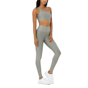 Conjunto de yoga para mujer, elegante conjunto para fitness y correr, conjunto de yoga para mujer, leggings y sujetador cómodos, conjunto de dos piezas - Product Image 2
