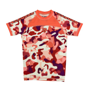 เสื้อรัดกล้ามเนื้อคอกลมแบบสั่งทำสำหรับผู้ชายและผู้หญิง ขายตรงจากโรงงาน ราคาถูก คุณภาพสูง เสื้อรัดกล้ามเนื้อสำหรับ BJJ และ MMA เสื้อรัดกล้ามเนื้อสำหรับยิวยิตสู - Product Image 1