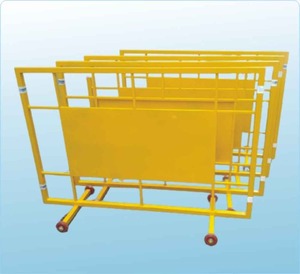 BARRICADAS DE ACERO CON PIES PLANOS - Product Image 1