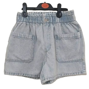 กางเกงขาสั้นเดนิมลำลองสำหรับเด็กผู้หญิง ทรงเซ็กซี่ เอวต่ำ ยืดหยุ่นน้อย ป้องกันรอยยับ พร้อมโลโก้ที่ปรับแต่งได้ - Product Image 2