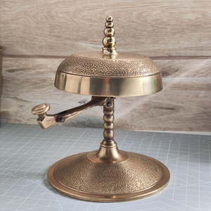 Cloche de service vintage en laiton, cloche de table décorative, cloche mécanique, cloche de réception d'hôtel, cloche de comptoir de restaurant, décoration de bureau - Product Image 1
