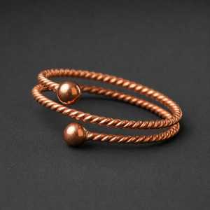 Brazalete Espiral Antiguo de Cobre Puro Hecho a Mano, Joyería Clásica de Cobre Sólido con Extremo de Bola y Cuerda Trenzada para Hombres y Mujeres - Product Image 2