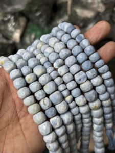 Cuentas facetadas de ópalo azul de 10 mm y 12 mm, hilo de 16 pulgadas, ópalo azul natural de gran tamaño para la fabricación de joyas al por mayor. - Product Image 4