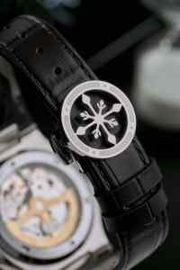 กันน้ำ นาฬิกาสปอร์ต ระบบออโตเมติก สำหรับผู้ชาย Alexander Ferros 6312R-08 หน้าปัดแซฟไฟร์ สายหนัง ตัวเรือนสแตนเลสสตีล 40 มม. - Product Image 6