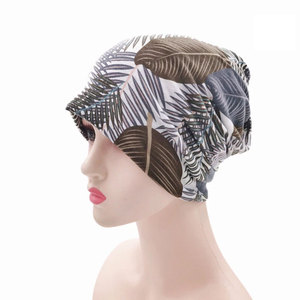 Gorros de punto personalizados al por mayor con tejido suave y uso cómodo para el día a día en invierno al aire libre - Product Image 1