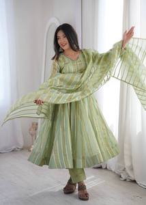 Vestido de Fiesta de Seda con Bordado Intenso para Mujer, con Lentejuelas, Diseño de Diseñador, Manga Larga, Listo para Usar, Estilo Étnico - Product Image 1