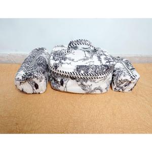 New Arrival Wholesale Handcrafted Tassel Printed Pure 100% Cotton Zipper Closure <b>Small</b> Lightweight Multi-Function Cosmetic Bag - Product Image 1