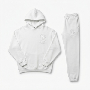 Fournisseur de survêtements deux pièces décontractés en molleton épais avec logo brodé personnalisé, comprenant un sweat à capuche et un pantalon de jogging, style streetwear - Product Image 2