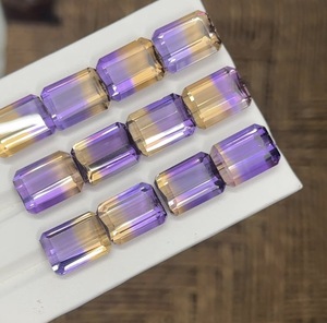 อเมทรินธรรมชาติสองสี รูปทรงแปดเหลี่ยม สีม่วงและสีส้มอ่อน ขนาด 12x16 มม. น้ำหนัก 146 กะรัต สำหรับทำเครื่องประดับ - Product Image 4
