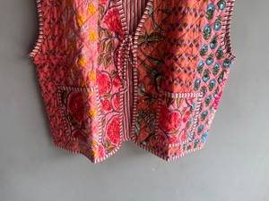 Floral <b>Quilted</b> Cotton Vest V-Neck Patch Pocket Reversible Striped <b>Pattern</b> Women's <b>Jacket</b> Spring Style GIFT FOR HER - Product Image 3