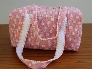 Bolsa de Viaje Acolchada de Algodón con Estampado Floral, Cierre de Cremallera, Gran Capacidad, Portátil, para Fin de Semana, Forro de Poliéster Rajasthan - Product Image 4