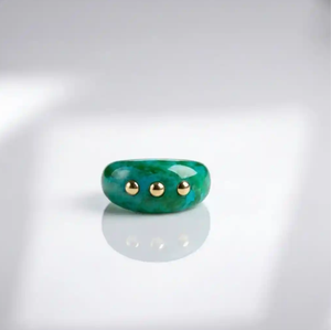 Bague de cocktail pour femme en résine avec perles dorées, pierre ovale en résine, design géométrique moderne chrétien pour les occasions de fête et de mariage - Product Image 6