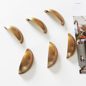 Tiradores y pomos rectangulares contemporáneos de aleación de zinc para muebles de armario y guardarropa - Duraderos, ecológicos, para cocina y sala de estar, fáciles de instalar - Product Image 1