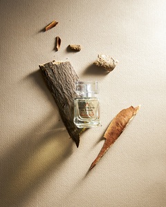 Perfume para Mujer, Frascos de Perfume de 30 ml – Eau de Parfum Especiado de Larga Duración |   NOTAS MEKONG Venta al por Mayor en Vietnam - Product Image 3