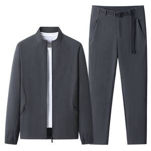Survêtement en nylon imperméable léger pour homme avec logo personnalisé, coupe-vent respirant, ensemble jogging deux pièces - Product Image 3