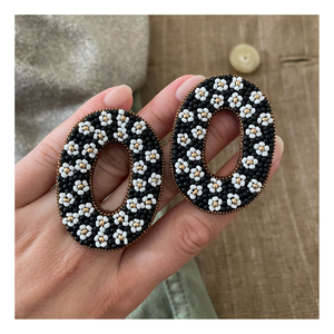 Pendientes con Motivos Multicolores, Bordados con Cuentas, Hechos a Mano, Joyería de Moda para Mujer - Product Image 1