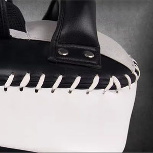 Cible de pied professionnelle de Muay Thai, cible de boxe épaissie, cible de main incurvée pour la boxe, équipement d'entraînement, cible de jambe, protège-tibias - Product Image 4