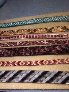 Bracelet artisanal en perles, bandes colorées, perles de pierre à motifs, noir/jaune/argent, certifié IGI pour la fabrication de bracelets - Product Image 6