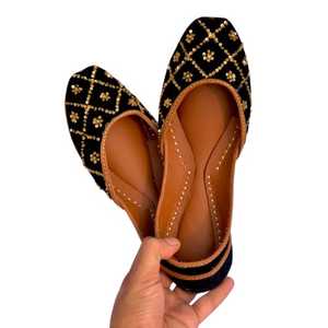 Chaussures Khussa pour femmes et jeunes filles - Nouvelle collection 2026, vente en gros, haute qualité, décontractées, nouveau design - Product Image 1