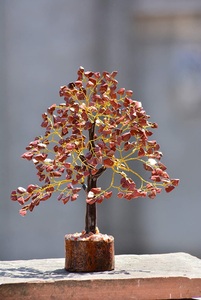 Pierre précieuse Jaspe Rouge 300 perles Base en bois Fait main Thème mascotte Décoration d'arbre Pot de fleurs Pierres naturelles Vente en gros AMAYRA CRYSTALS - Product Image 3