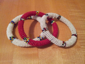 Bracelet brodé de perles fait main de luxe élégant, accessoire classique pour les fashionistas raffinées - Product Image 4