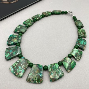 Collar de Resina Epoxi Hecho a Mano, Collar con Colgante de Resina Transparente, Collar de Resina Inspirado en la Naturaleza - Product Image 3