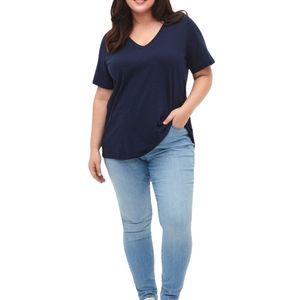Camiseta al por mayor personalizada para mujer, talla grande, cuello en V, 100% algodón, estampado gráfico, estilo urbano, OEM ODM - Product Image 4