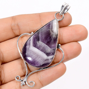 Pendentif en pierre précieuse naturelle fait main |   Bijoux de guérison bohèmes unisexes en laiton et agate plaqué argent, vente en gros - Product Image 3