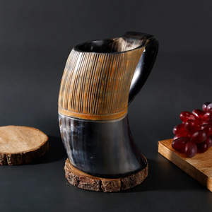 Mug classique artisanal en corne naturelle |   Chope à bière écologique de 7 pouces - Product Image 1