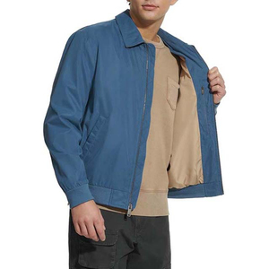 เสื้อแจ็คเก็ตบอมเบอร์ผู้ชายแบบสั่งทำขายส่ง OEM ดีไซน์คลาสสิกสำหรับกิจกรรมกลางแจ้ง ผ้าฟลีซหนานุ่ม ระบายอากาศได้ดี แห้งเร็ว กันน้ำสำหรับฤดูหนาว - Product Image 5