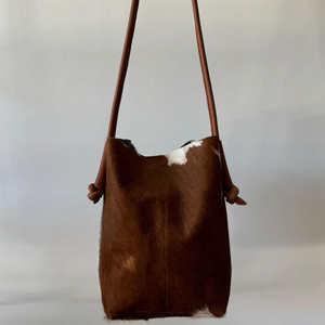 Sac fourre-tout en cuir de vachette véritable avec poils, fait main, design élégant, sac à main de luxe pour femme, confectionné à partir de cuir véritable - Product Image 4