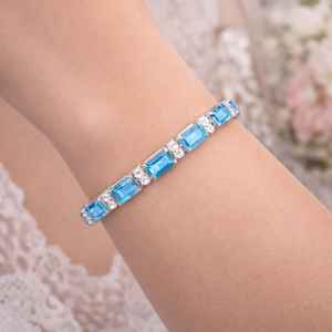 Bracelet de luxe en argent sterling avec topaze naturelle taille émeraude, grand charme éclatant, cadeau idéal pour la Saint-Valentin et les anniversaires féminins - Product Image 3