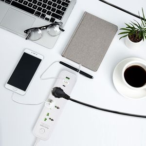 Multipresa da Parete 5.9FT con 3 Prese AC, 2 USB e 1 Porta USB-C, 2500W - Product Image 2