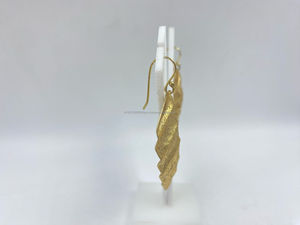 Elegant <b>Vintage</b>-Inspired Gold-Plated Women's Charm Earrings Pearl Embellished <b>Accessories</b> for Weddings Parties Classic Gift Idea - Product Image 2